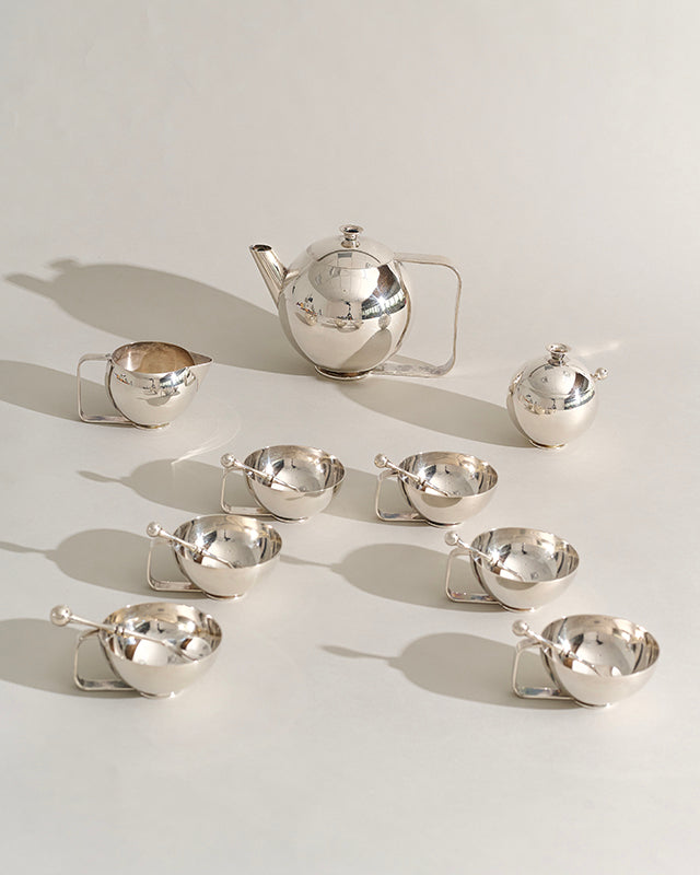 Silver Modern Tea & Coffee Set